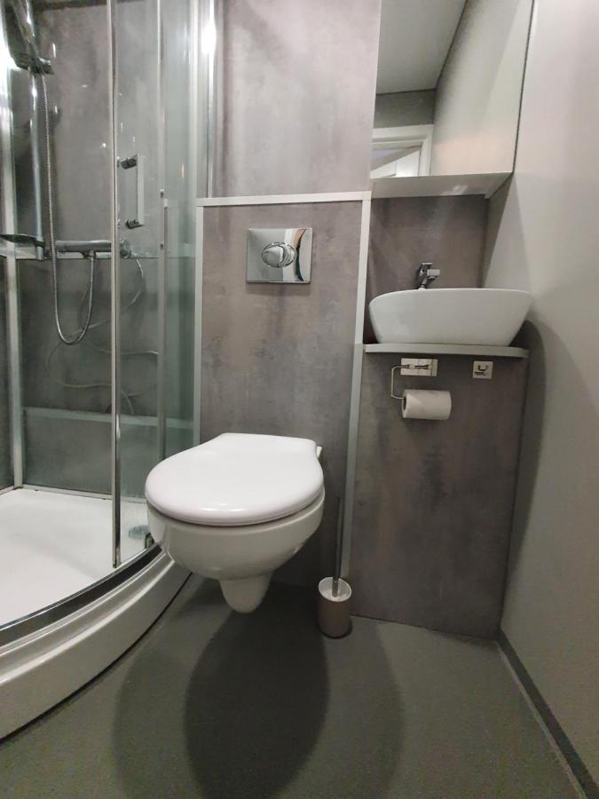 Bedroom In Apartment 12 Minutes To Oslo City By Train Bagian luar foto